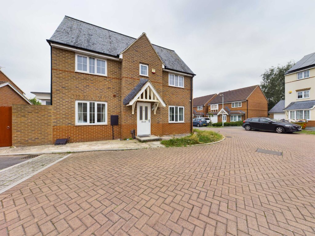Property Image 0 Image 0
