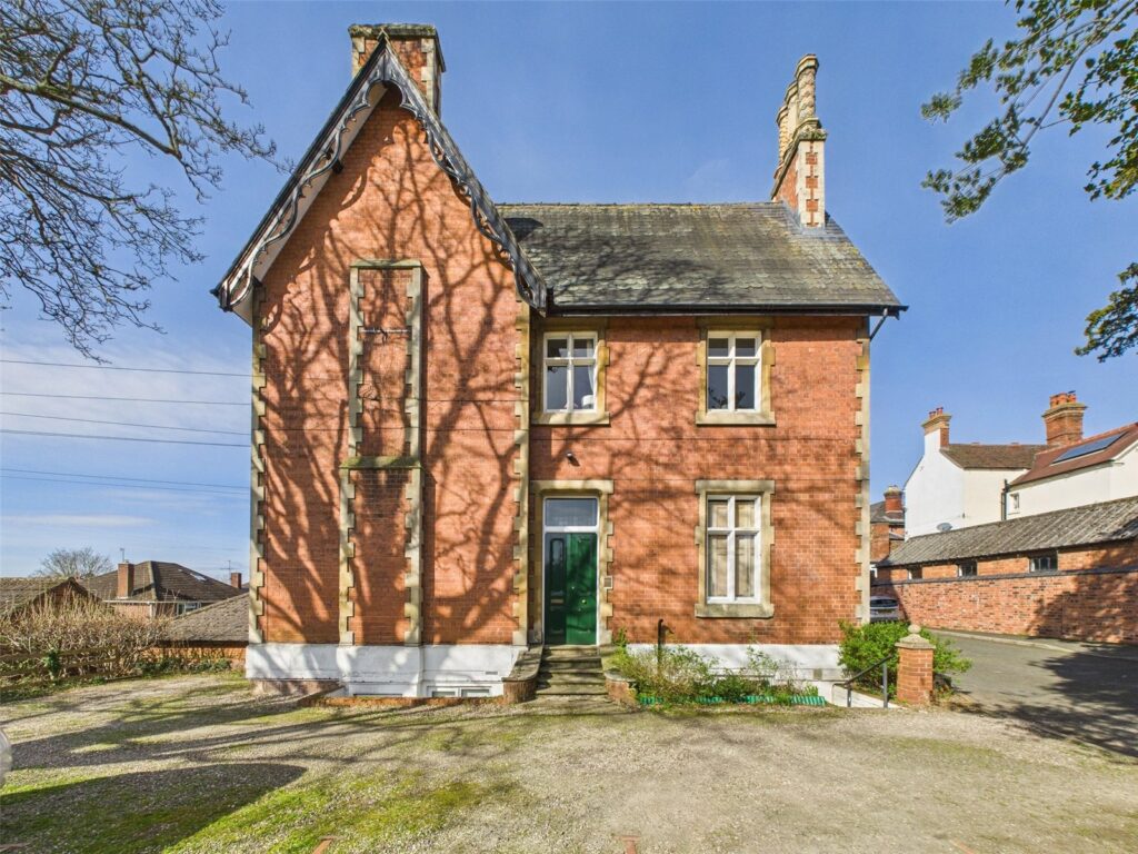 Property Image 0 Image 0