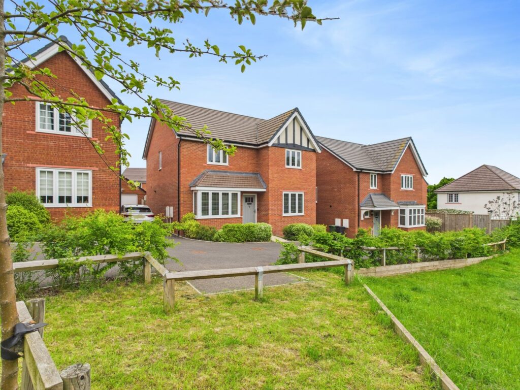 Property Image 0 Image 0