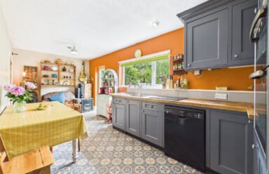 Property Image 0 Property Image 0