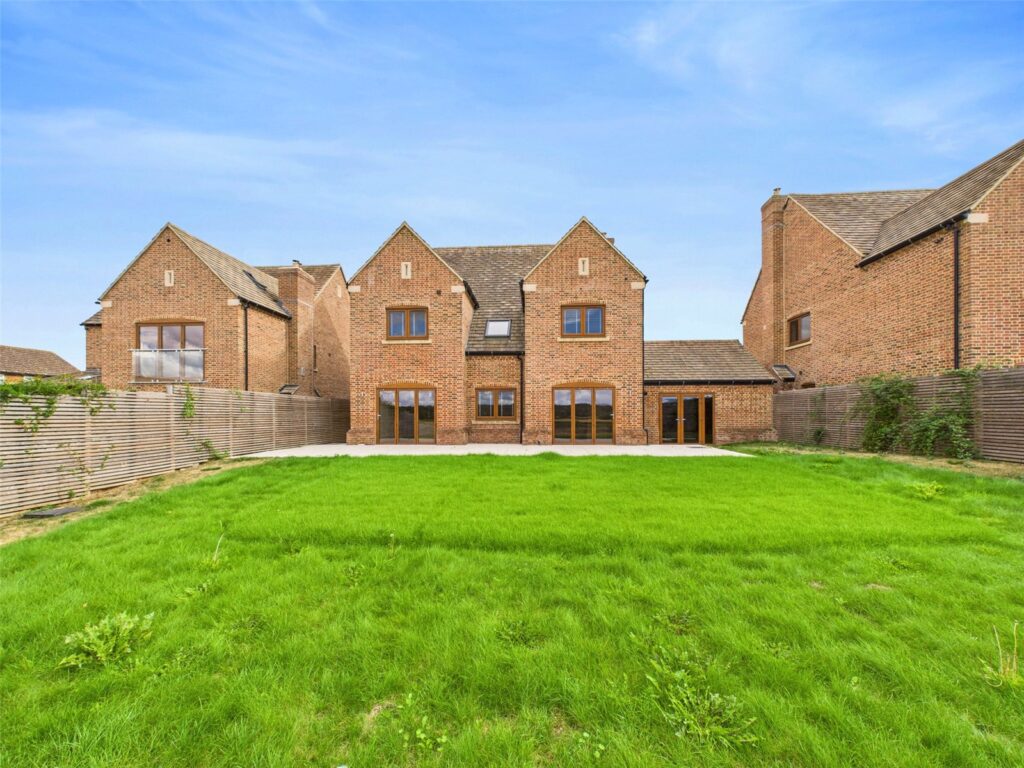 Property Image 0 Image 0