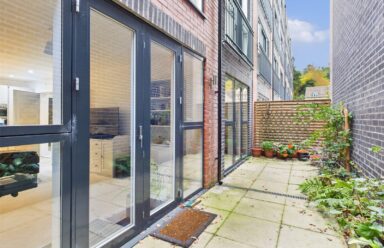 Property Image 0
