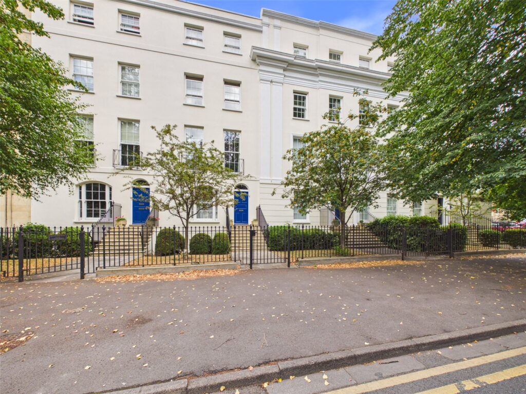 Property Image 0 Image 0