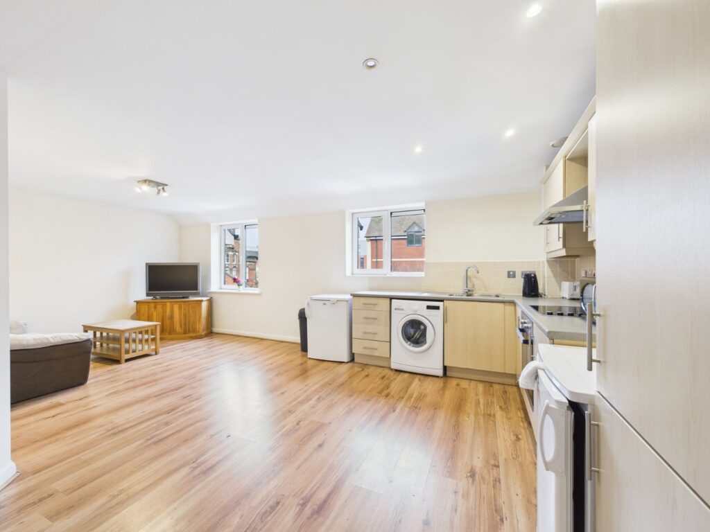 Property Image 0 Image 0