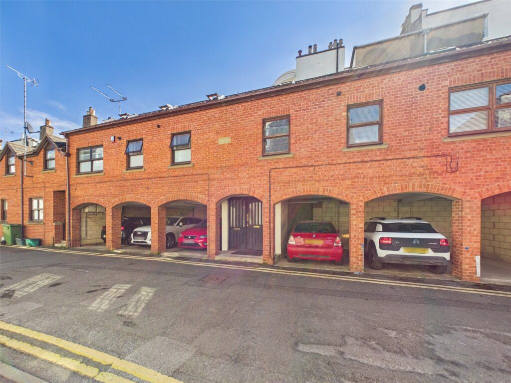 Property Image 0 Image 0