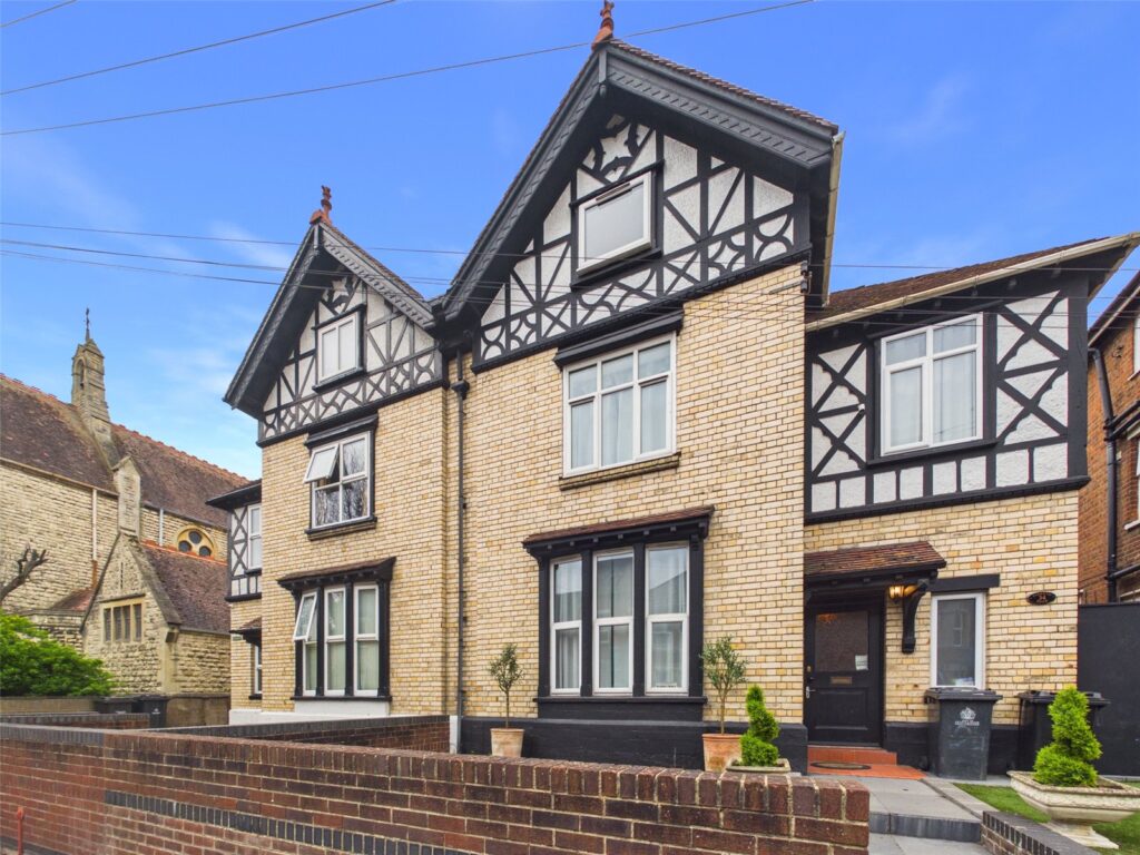 Property Image 0 Image 0