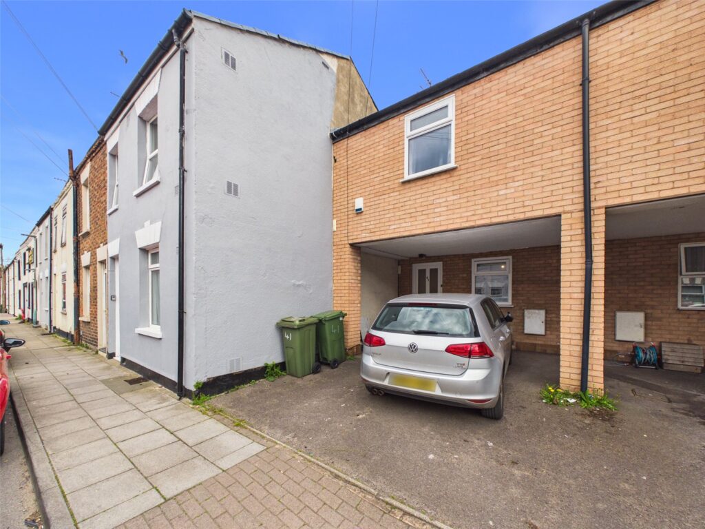 Property Image 0 Image 0
