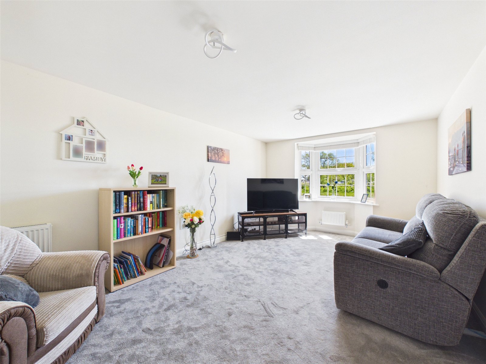 Peregrine Close