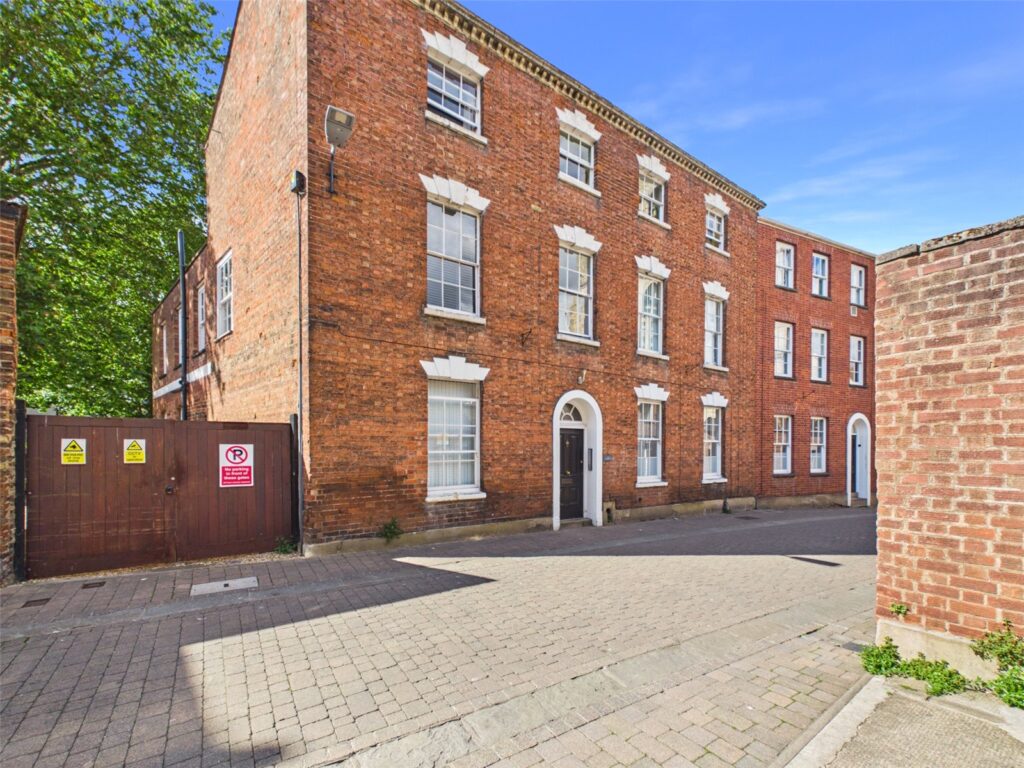 Property Image 0 Image 0