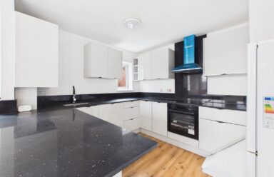 Property Image 0 Property Image 0