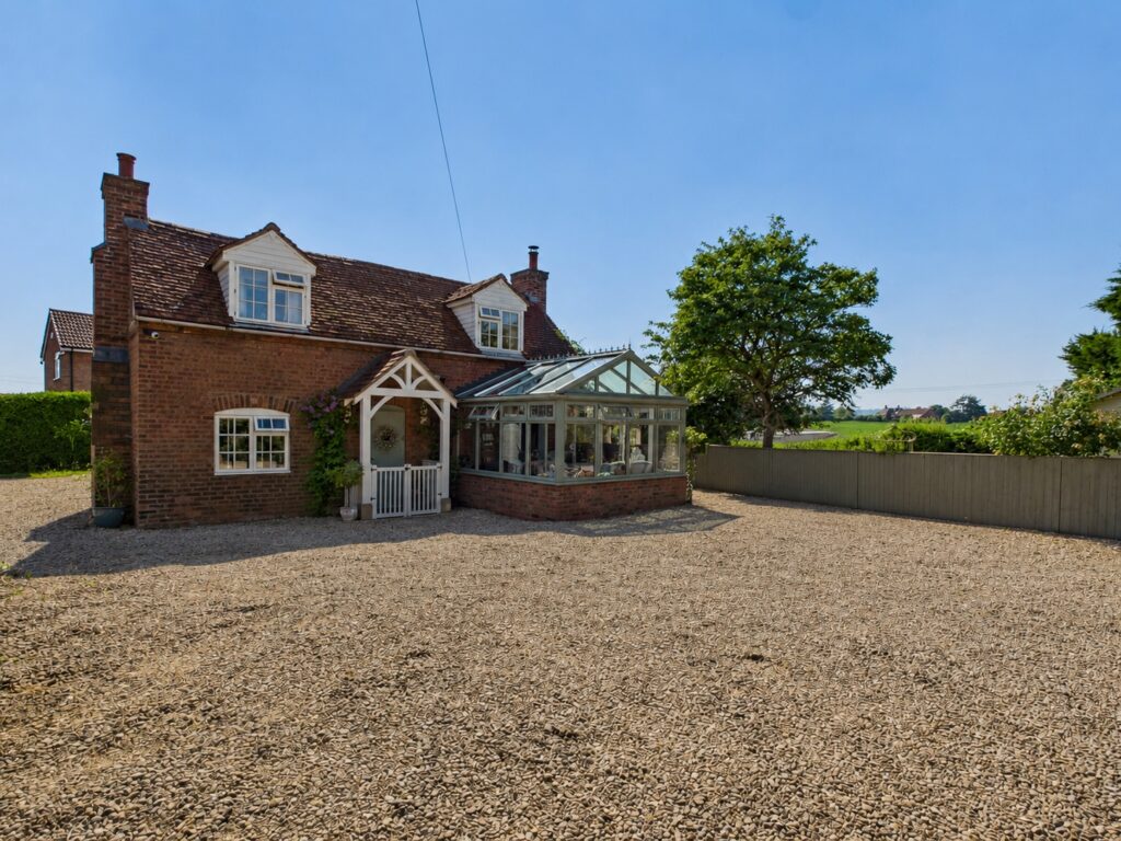 Property Image 0 Image 0